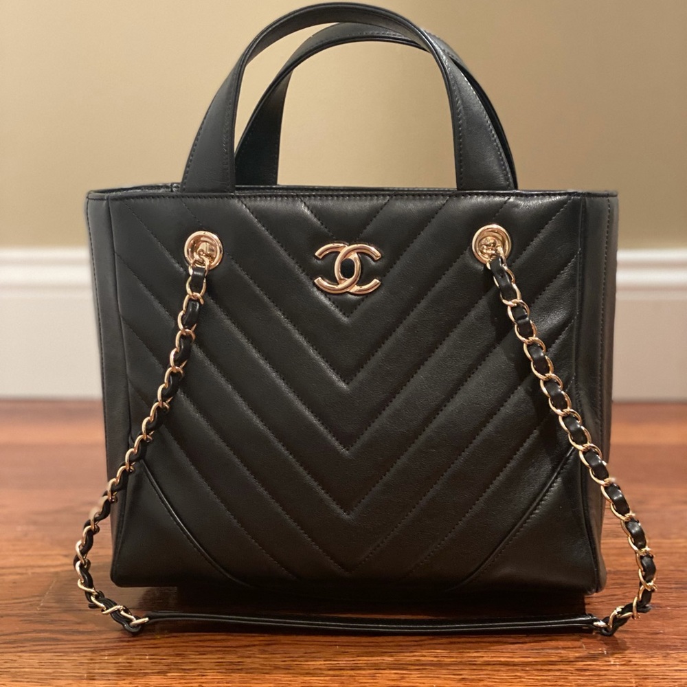 Small Chanel (rare) shopper
